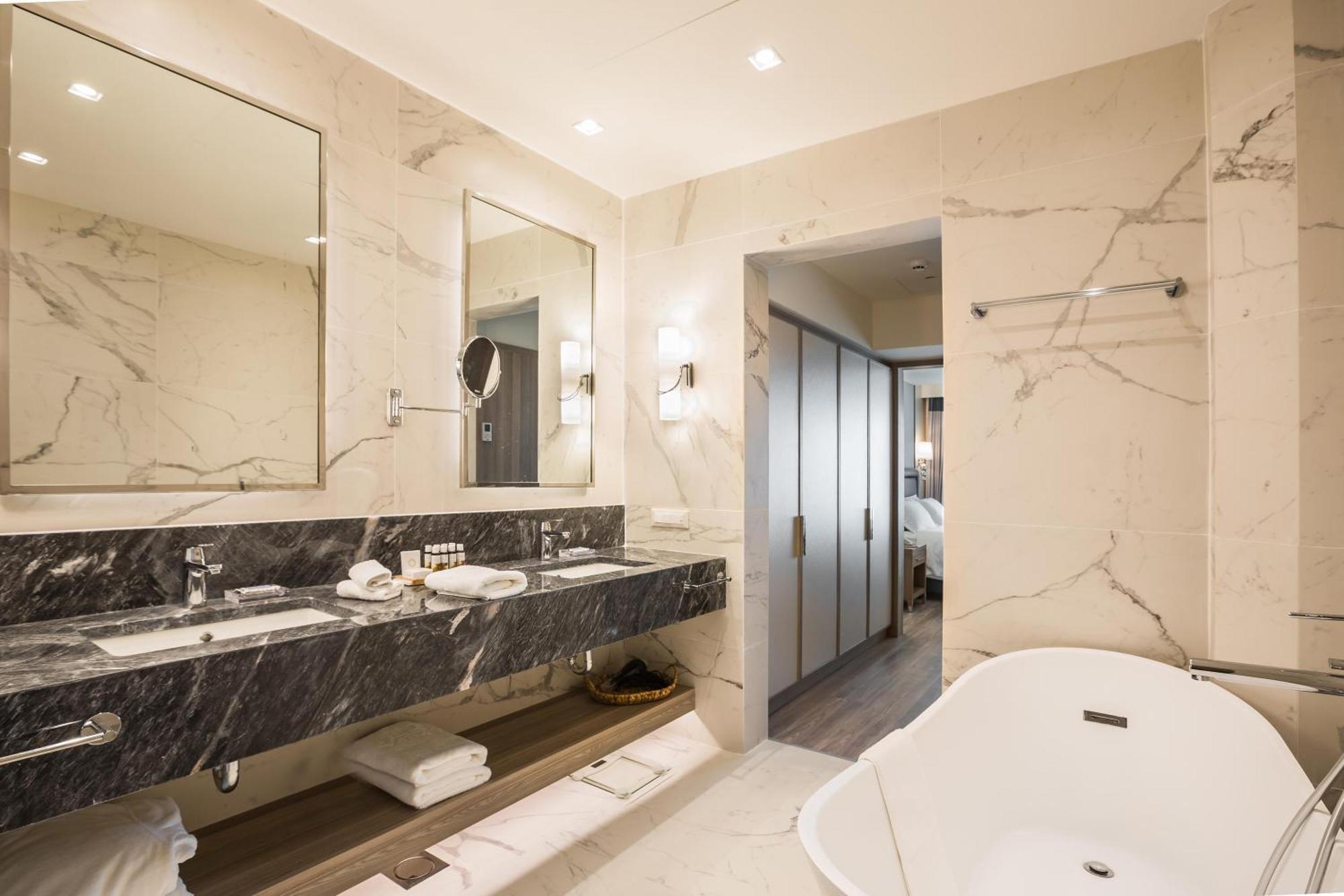 Two-Storey Premium Suite